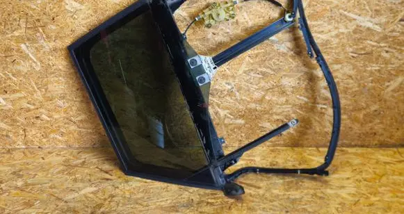 Audi A6 S6 C6 4F Rear door window/glass frame 4F0839462A