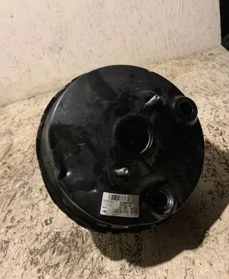Volvo XC40 Brake booster 8888990256