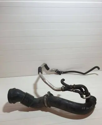 Intercooler hose/pipe