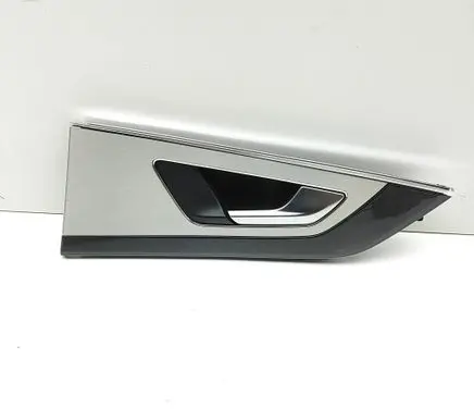 Audi Q7 4M Rear door card panel trim 4M0867420N 4M0839020E