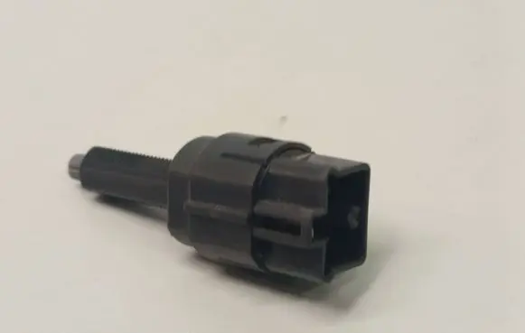 Isuzu D-Max Brake pedal sensor switch CS576T3