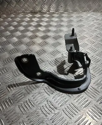 Audi A4 S4 B9 Tailgate hinge 4M0827506B