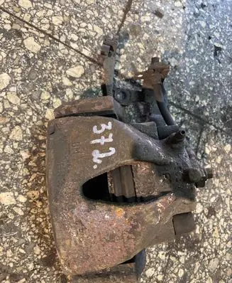 Opel Zafira A Front brake caliper