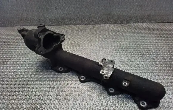 Opel Vivaro Intake manifold