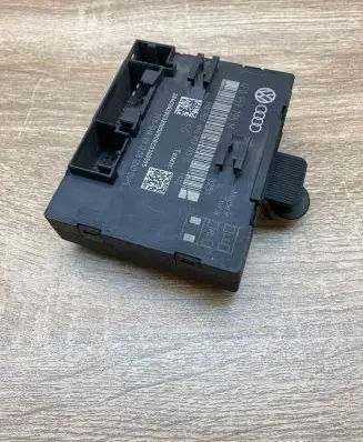 Audi A6 S6 C6 4F Door control unit/module 4F0959795M 8K0959795B