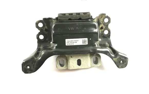 Skoda Octavia Mk3 (5E) Engine mount bracket 5Q0199555AB