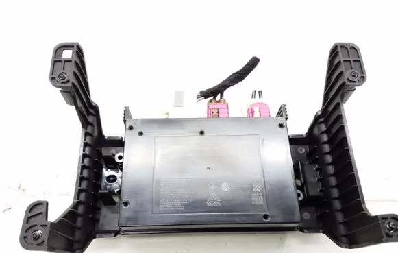 Mercedes-Benz EQC Other control units/modules A1679004712