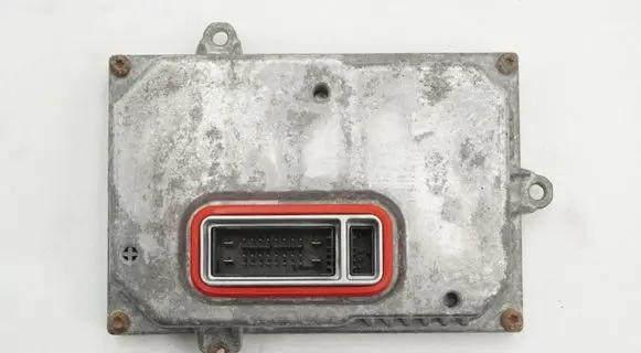 Volkswagen PASSAT CC Voltage converter/converter module 1K0941329