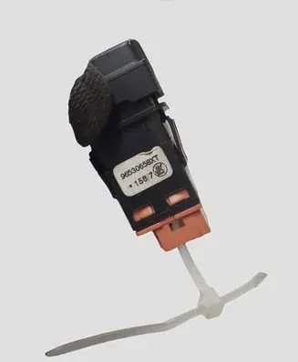 Citroen C4 Grand Picasso Fuel tank opening switch 96530658XT