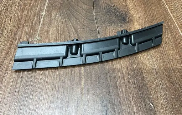 Audi A6 S6 C8 4K Front bumper mounting bracket 4K0807884