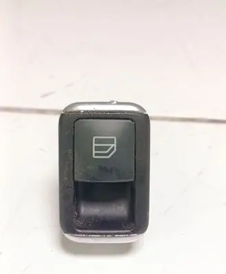 Mercedes-Benz C W204 Electric window control switch A2049058102 10075074 10023289