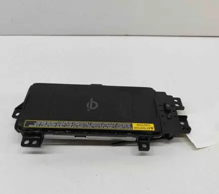 Toyota Sienna XL40 IV Wireless charging module 1R0312895 861C008010