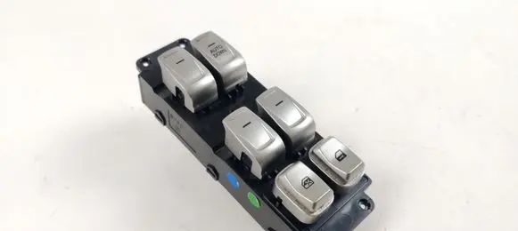 SsangYong Tivoli Electric window control switch 8581235000