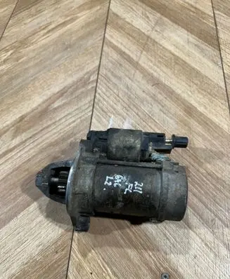 Mercedes-Benz E W211 Starter motor 