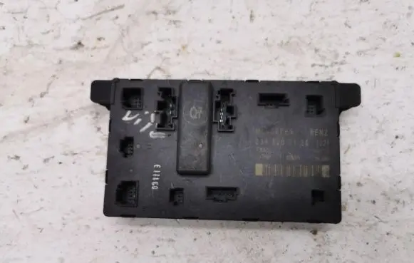 Mercedes-Benz Vito Viano W639 Door control unit/module