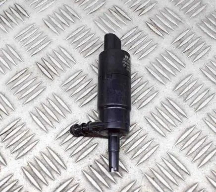 Porsche Cayenne (92A) Windscreen/windshield washer pump 3B7955681