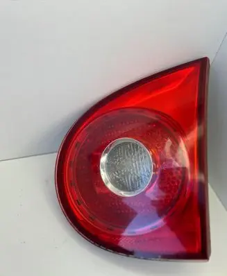 Volkswagen Golf V Tailgate rear/tail lights 1K6945105C