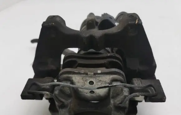 Audi Q2 - Rear brake caliper 5Q0615406GP