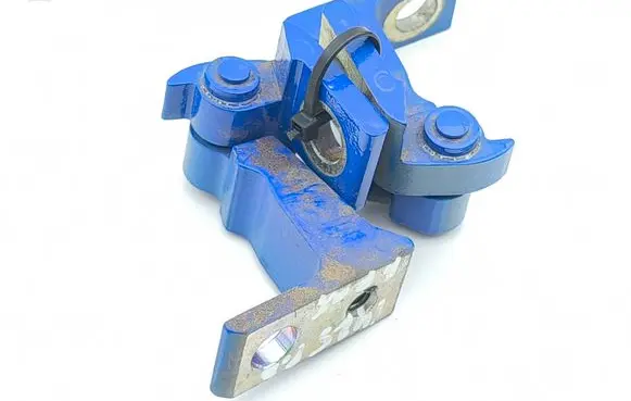Skoda Superb B9 Front door hinge set 8Y5833404C A046574