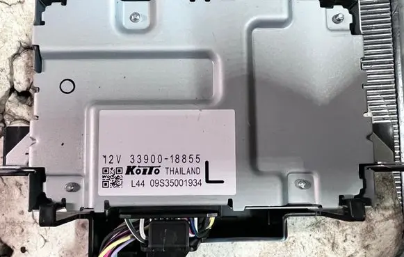 Mazda CX-3 LED ballast control module 3390018855