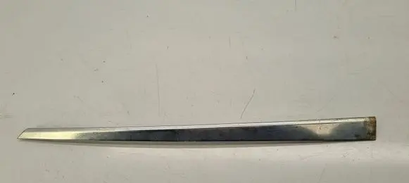 Mercedes-Benz S W126 Rear door glass trim molding