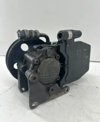 Mercedes-Benz C W202 Power steering pump 2106469 0024662901