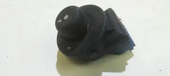 Renault Laguna II Wing mirror switch 8200002442a