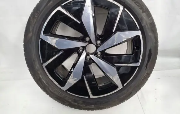 R20 alloy rim