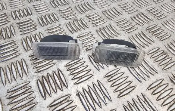 Toyota Avensis T250 Other interior light 8124005041
