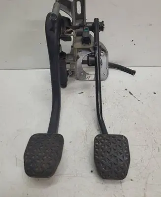BMW 3 E46 Brake pedal 2229128
