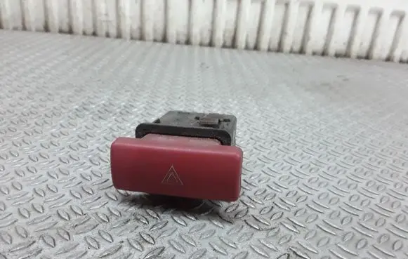 Land Rover Freelander Hazard light switch