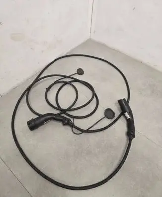 Nissan Leaf II (ZE1) Electric car charging cable 33329534