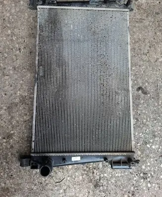 Opel Corsa D Coolant radiator 44092670 877660010