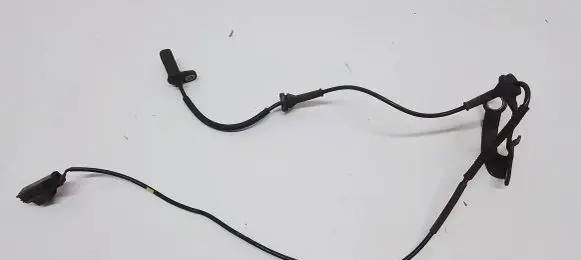 Volvo XC90 ABS brake wheel speed sensor 30773741