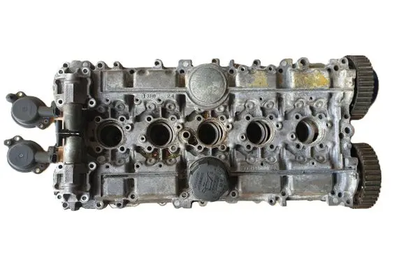 Engine head