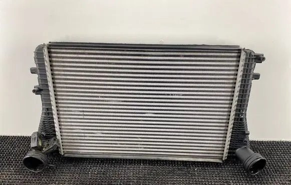 Audi A3 S3 8P Intercooler radiator 1K0145803S