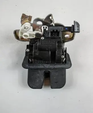 Audi A3 S3 8V Loading door lock 4H0827505A 16295010124 12295010224