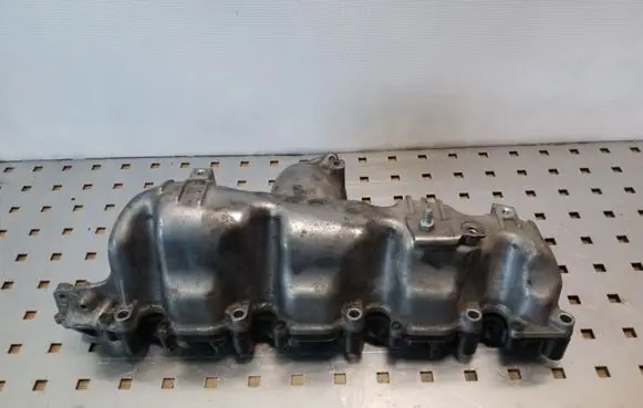 Volkswagen PASSAT B6 Intake manifold 03L129711E 1024113S01