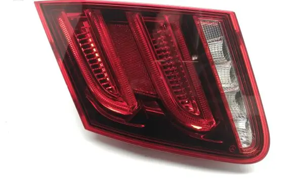 Mercedes-Benz E W212 Tailgate rear/tail lights