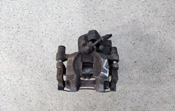 Skoda Superb B8 (3V) Rear brake caliper 3Q0615405MAOP 3Q0615405M