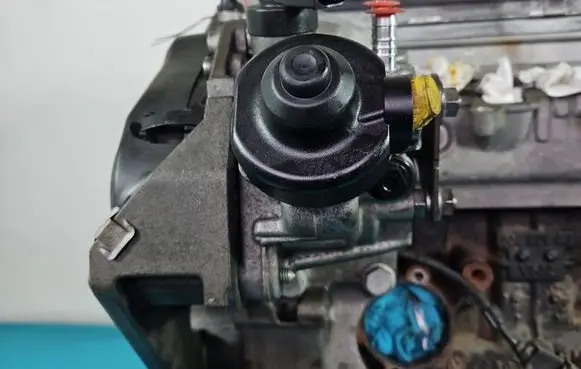 Volkswagen PASSAT B7 Fuel injection high pressure pump 0445010526 IMPRK1588106