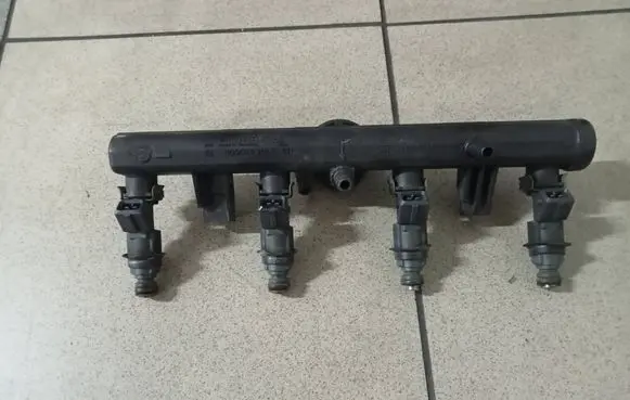 Volkswagen Polo Fuel main line pipe 030133319AA 0280151071