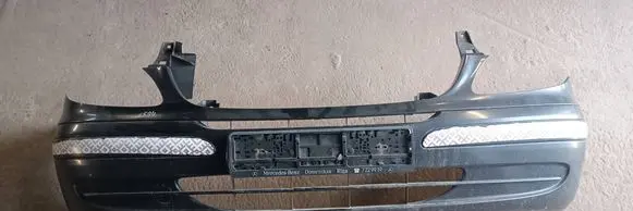 Mercedes-Benz Vito Viano W639 Front bumper A6398805370 A6398805270