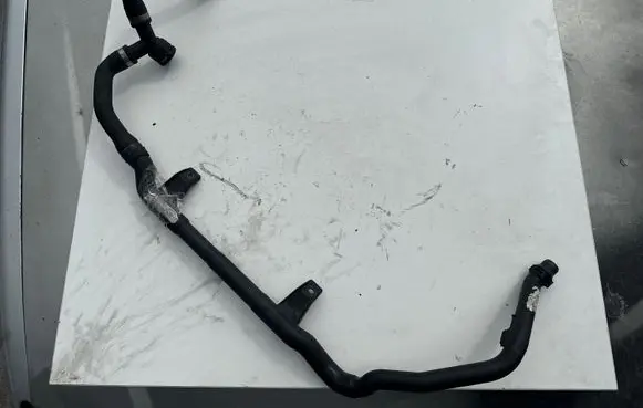BMW 1 E81 E87 Engine coolant pipe/hose 754822304
