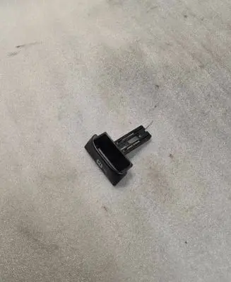Mercedes-Benz ML W163 Hand brake release handle A1634270020