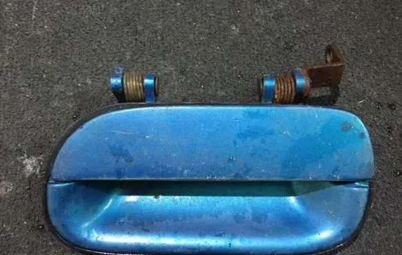 Hyundai Lantra I Front door exterior handle