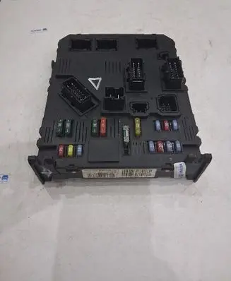 Citroen Xsara Picasso Comfort/convenience module 9653667680