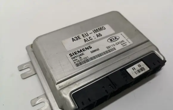 KIA Rio Engine control unit/module 5WY1340C