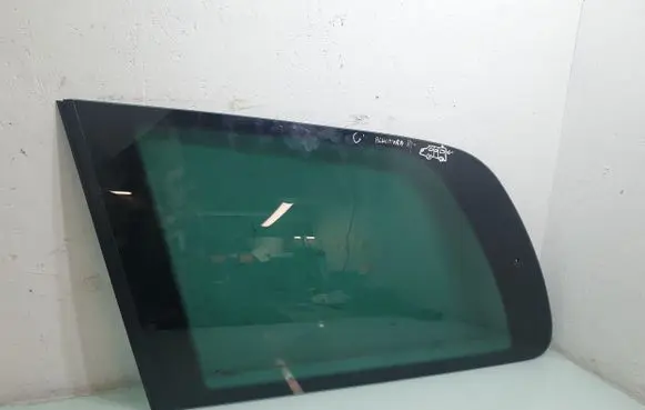 Seat Alhambra (Mk1) Rear side window
