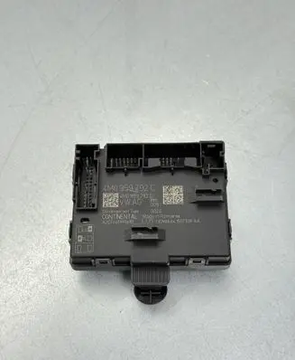 Audi Q7 4M Door control unit/module 4M0959792C